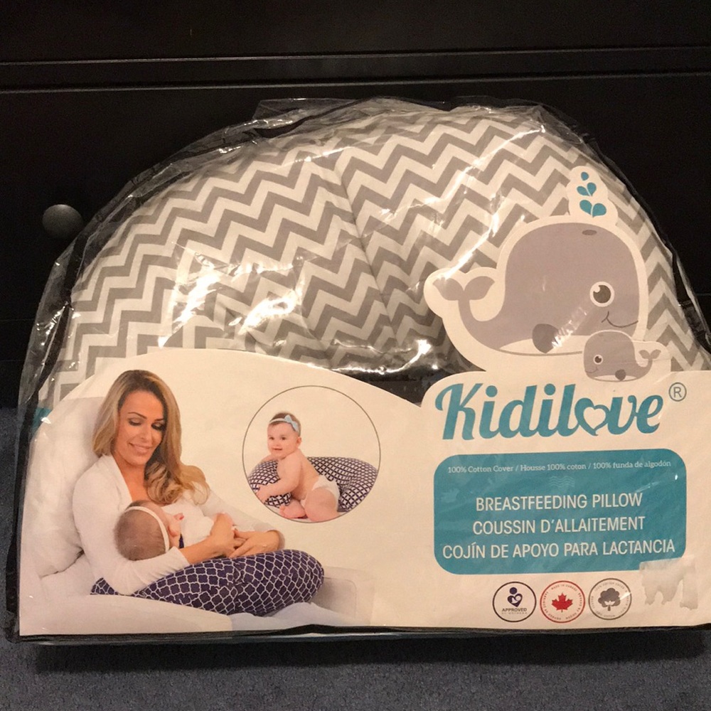 🆕 Breastfeeding pillow
